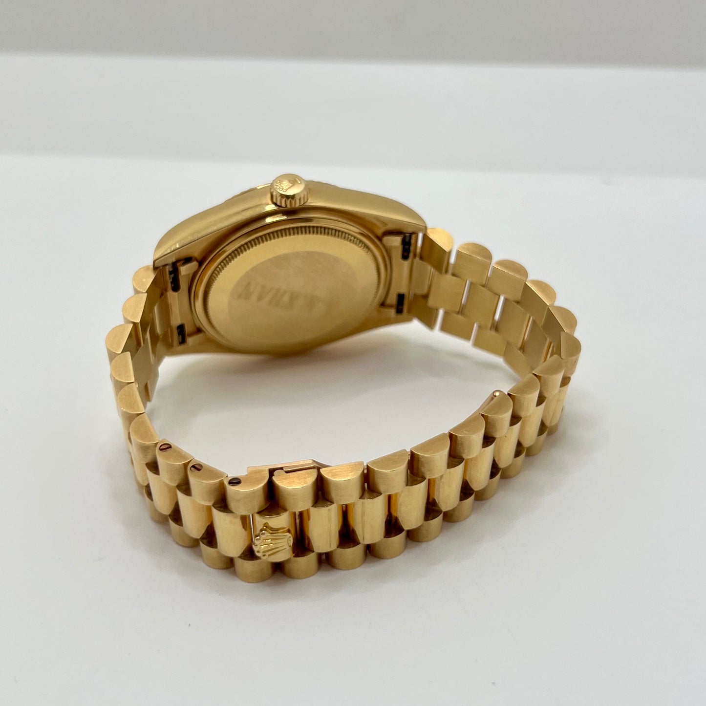 Rolex Day-Date 36 Full-Set NEVER POLISHED