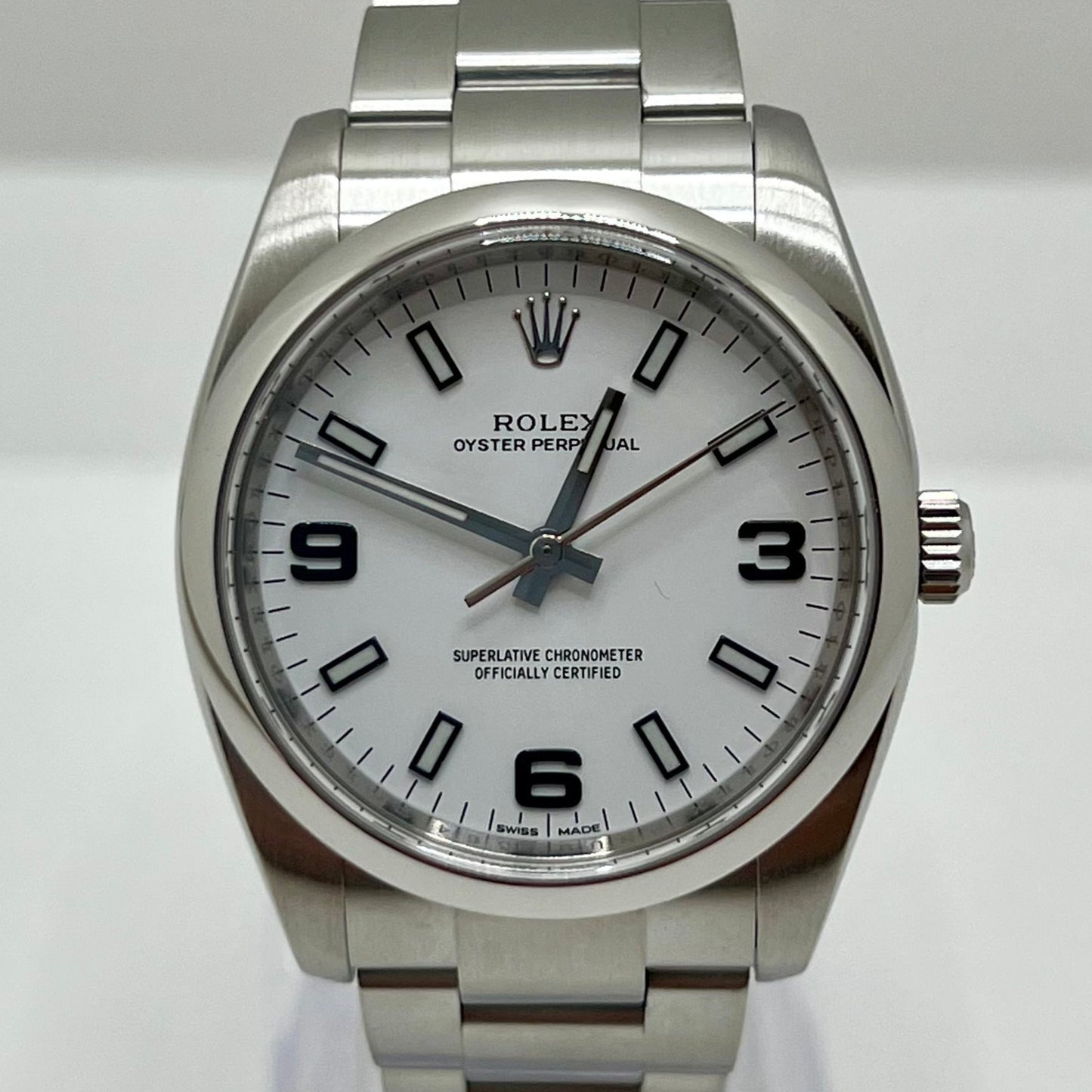 Rolex Oyster Perpetual 34mm White Dial Ref. 114200 Full-Set