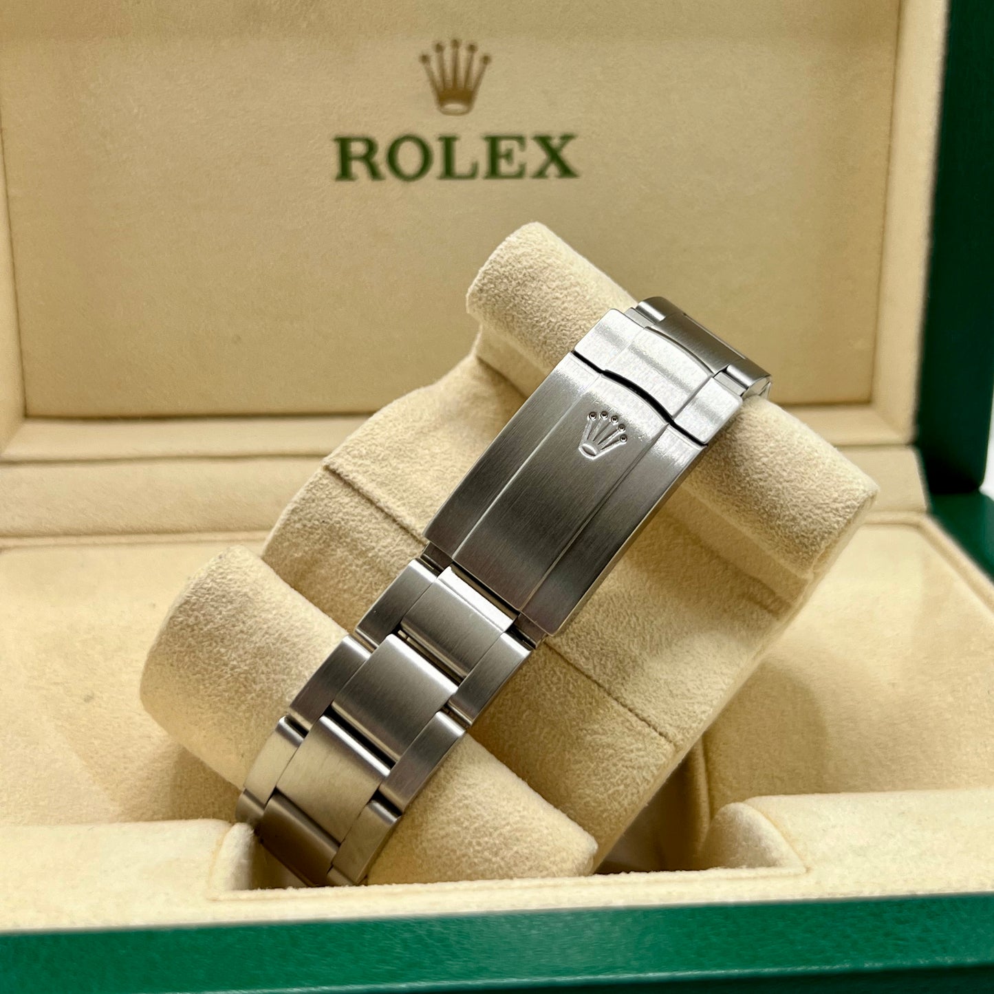 Rolex Oyster Perpetual GRAPE Dial Ref. 116000 Full-Set