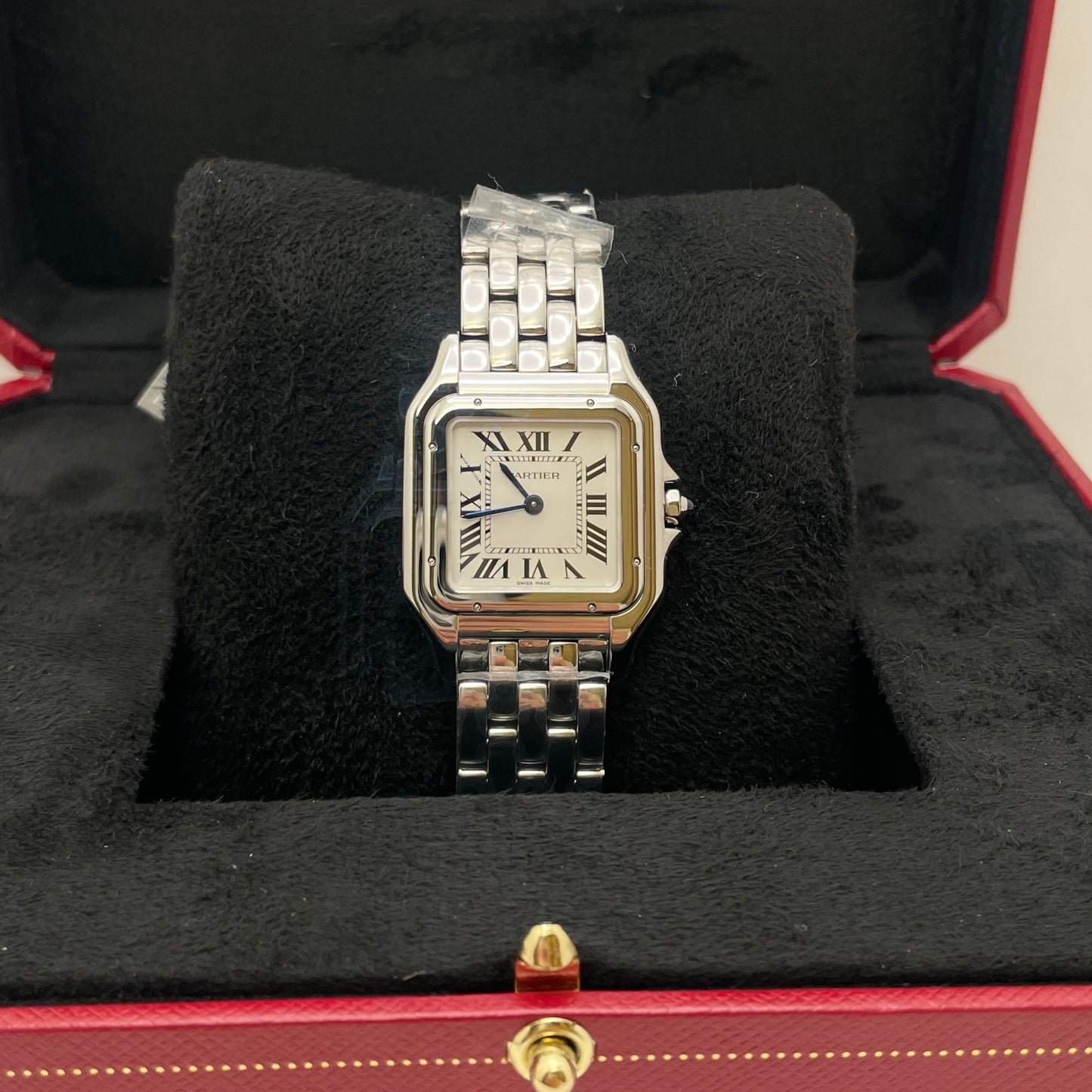 Cartier Panthère Medium Ref. WSPN0015 *NEW 10.2025*