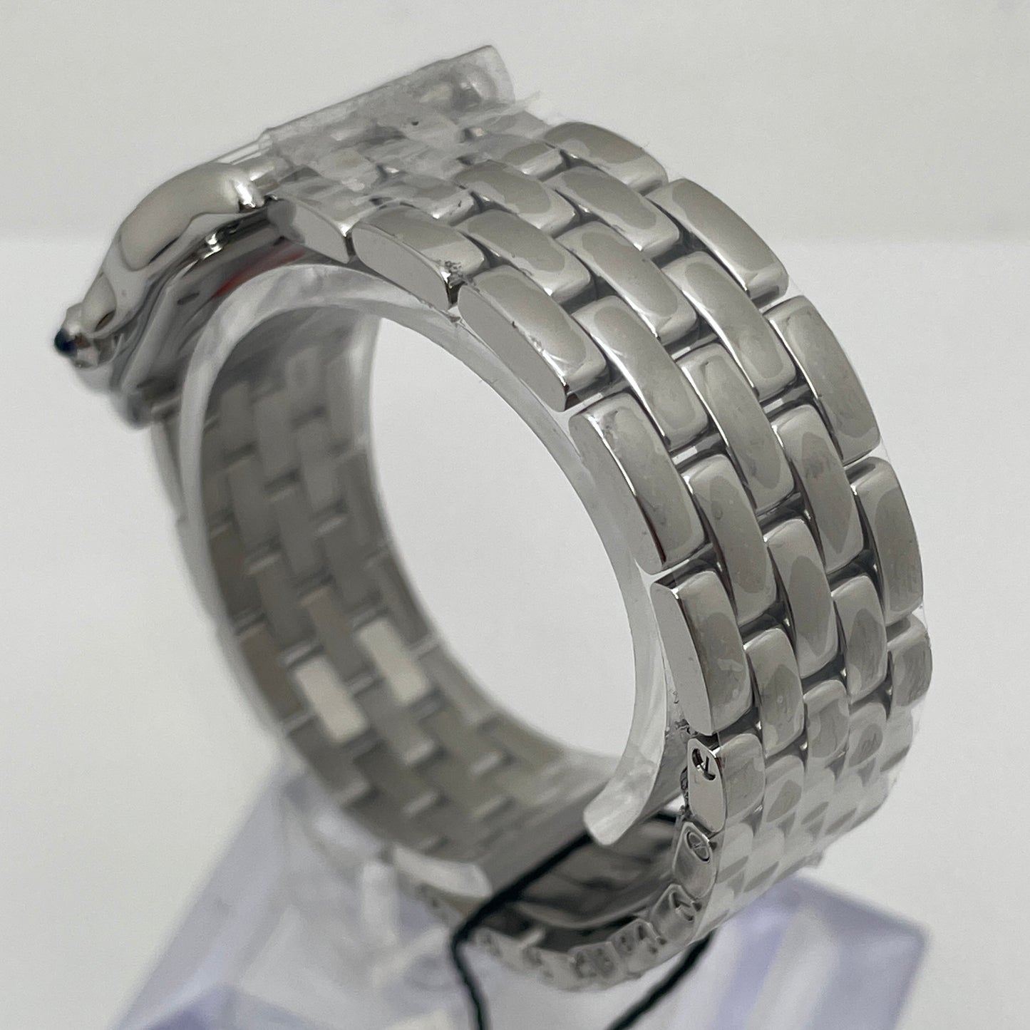 Cartier Panthère Medium Ref. WSPN0015 *NEW 10.2025*